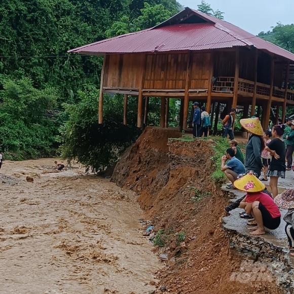 2 Mua Lu Gay Thiet Hai Gan 1200 Ngoi Nha Tai Son La